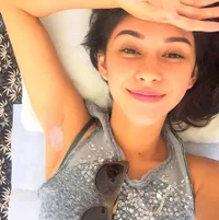 [FOTO] Pose Selfie Nana Mirdad, Bukti Nyata Bidadari Itu Ada!