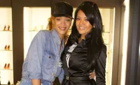 [FOTO] Potong Rambut Cantiknya, Farah Quinn Makin Mirip Rihanna?