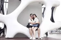 FOTO: Potret Romantis Samuel Zylgwyn & Franda Saat di Singapura