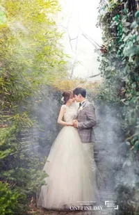 FOTO: Prewed Romantis Eli U-KISS & Istri Pasca 3 Tahun Menikah