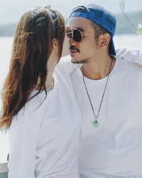FOTO: Prewed Romantis Komo Ricky & Calon Istri Bulenya, So Sweet!