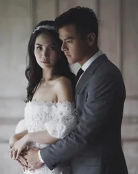 FOTO Prewedding Dion Wiyoko dan Fiona, Manis Mesra Penuh Tawa