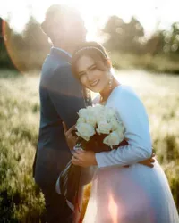 Foto Prewedding Masayu Clara dan Qausar Harta Yudana, Pasangan Serasi Wujudkan Mimpi Bersama