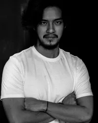 FOTO Proyek Film Terbaru, Morgan Oey Panjangkan Rambut & Brewokan