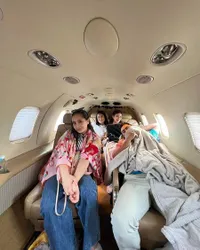 Foto Raffi Ahmad dan Nagita Slavina Ajak Syahnaz Sadiqah Terbang Naik Jet Pribadi, Banjir Hujatan Netizen