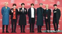 FOTO: Red Carpet 33rd GDA, Visual Idol Korea Curi Perhatian
