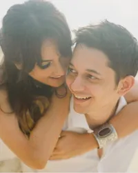 FOTO: Romantis! Andrew Andika & Tengku Dewi Putri Liburan di Bali