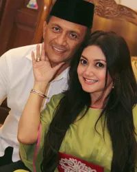 Foto Romantis Bella Saphira dan Suaminya yang Seorang Jenderal TNI, dari Zaman Pacaran Sampai 8 Tahun Menikah