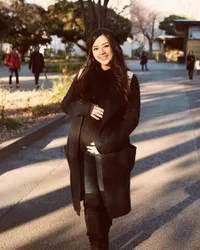 FOTO Romantis! Serunya Babymoon Franda & Samuel Zylgwyn di Jepang