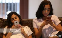 Foto: Saat Brandon Salim Taklukkan Hati Valerie Dengan Coklat