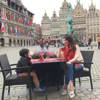 FOTO: Saat Eropa Jadi Saksi Mesranya Carissa Putri dan Quenzino