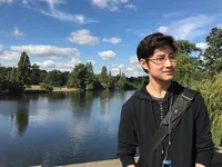 FOTO: Sederet Gaya Kece Ganteng Teuku Rassya di 'Rumah' Baru