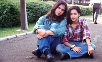 FOTO: 10 Pasangan Seleb Dengan Kisah Cinta Bak Sinetron Romantis