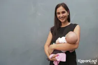 FOTO Senyum Bahagia Marissa Nasution Yang Kini Jadi Full Time Mom