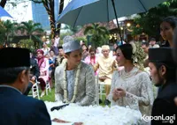 FOTO: Senyum Bahagia Rinni Wulandari & Jevin Julian Resmi Menikah