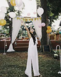 FOTO: Serba Putih, Cita Citata Gelar Ultah Secantik Pernikahan!