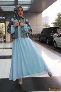 [Foto] Sering Disebut Berpakaian Mewah, Angel Lelga Angkat Bicara