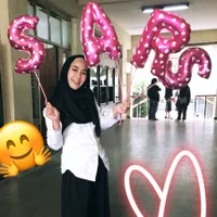 FOTO: Momen Kelulusan, Anisa Rahma Kini Bergelar Sarjana Teknik