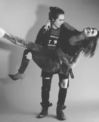 FOTO: Sheila Marcia Suapin dan Ajari Vanesha Jalan, Bikin Terharu