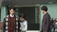 FOTO: Shim Eun Kyung - Kim Yoo Jung, Wanita Cantik Park Bo Gum