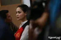 FOTO: Sidang Kasus Narkoba, Jennifer Dunn Bantah Keterangan Saksi