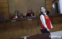 FOTO Sidang Putusan, Jennifer Dunn Terancam Vonis 4 Tahun Penjara