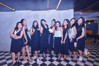 FOTO: So Fun! Masayu Anastasia Rayakan Ultah Dengan Para Sahabat