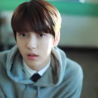 FOTO: Soobin Member Kedua TXT, Bukti Ganteng Sejak Kecil