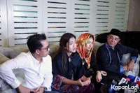FOTO: Suasana Tahlilan di Rumah Almarhum Jupe, Berlinang Air Mata