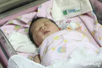FOTO: Super Cute! Inilah Foto Pertama Bayi Tantri Kotak & Arda