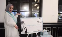 FOTO: Surprise Bridal Shower Laudya Cynthia Bella, Sampai Nangis