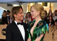 FOTO: Sweet! 4 Pasangan Seleb Ini Tampil Mesra di SAG Awards 2017