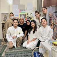 Foto Tamara Tyasmara Dikritik Karena Tersenyum dan Berdandan Setelah Anak Meninggal, Kiki Farrel Beri Klarifikasi yang Sebenarnya Terjadi