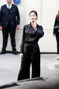 FOTO: Tampil Gorgeous di Event Channel, Kim Go Eun Banjir Pujian