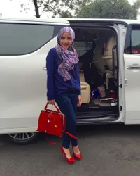 FOTO: Tasya Nur Medina, Kakak Zaskia Mecca Yang Tak Kalah Stylish