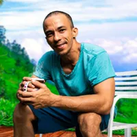 Foto Terbaru Attila Syach Mantan Suami Pertama Wulan Guritno, Sering Disebut Mirip Shaloom Razade - Sempat Jadi Tersangka KDRT