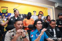 FOTO: Ditahan Kasus Narkoba, Tora Sudiro Masih Bisa Berpose Kocak
