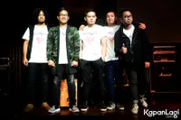 FOTO: Terinspirasi Taylor Swift, Samsons Rilis Single Terbaru