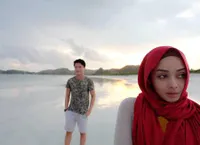 FOTO: Terry Putri Nikmati Liburan ke Lombok Bareng Tirta Drive