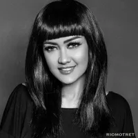 FOTO: Tetap Cantik, Julia Perez Lakukan Pemotretan di Rumah Sakit