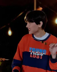 FOTO: Tran Hong Xuan Model Asal Vietnam yang Visualnya Bak Jungkook & J-Hope BTS