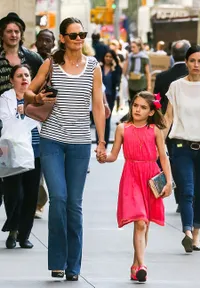 FOTO: Transformasi Suri Cruise, Bukti Sudah Cantik Sejak Lahir!