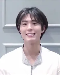 FOTO: Ubah Gaya Rambut, Park Bo Gum Pilih Potongan Bob Pendek