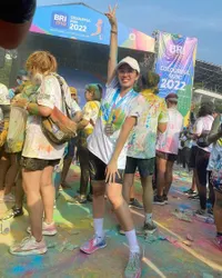 Foto Ussy Sulistiawaty Percaya Diri Tanpa Makeup, Sudah Punya Anak Lima Wajah Mulus Tak Ada Keriput