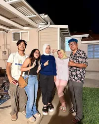 Foto Uya Kuya Gelar Pesta Barbecue di Halaman Rumahnya di Amerika, Ada Putri Ariani Juga