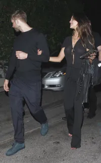 FOTO: Wanita Cantik & Seksi Yang Diduga Pacar Baru Calvin Harris