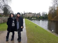 FOTO: Wulan Guritno & Shaloom Nikmati Musim Dingin di Inggris