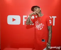 FOTO: Young Lex, Dari Youtube Sampai 'Hip Hop Save My Life'