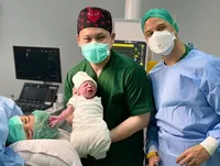 Foto Zayden Anak Ketiga Lucky Perdana yang Lahir di Malam Takbiran, Ganteng Berwajah Bule