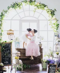 Foto:Anak Joe Taslim Jadi Duo Princess Cantik Dengan Sang Mama!